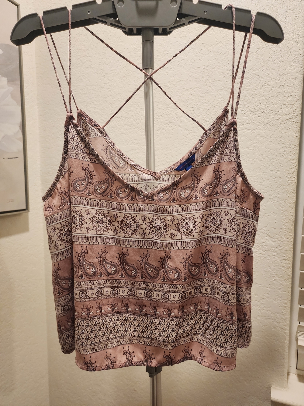 Aeropostale Pink Paisley Print Strappy Camisole